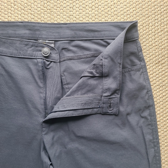 Eddie Bauer Women's Straight Leg Pant - Picture 4 of 6